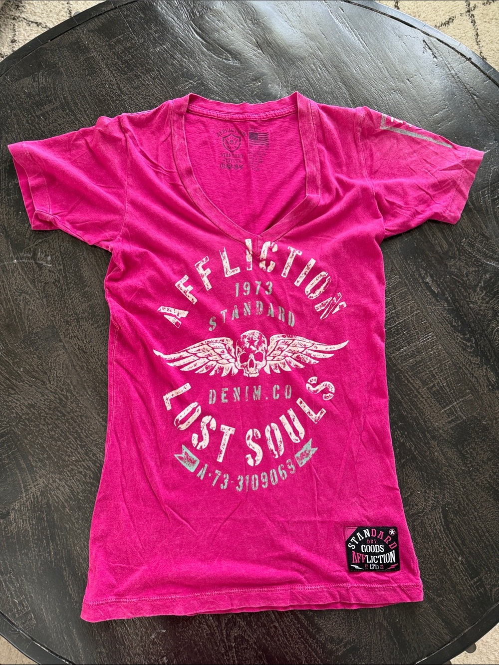 Y2K Affliction Women's Hot Pink V-Neck Graphic Tee with White Skull Wings